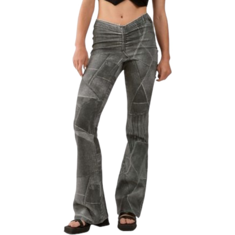 BDG Ruched V Front Flare Jean Urban outfitters jeans NWT Black Patchwork Plus 16